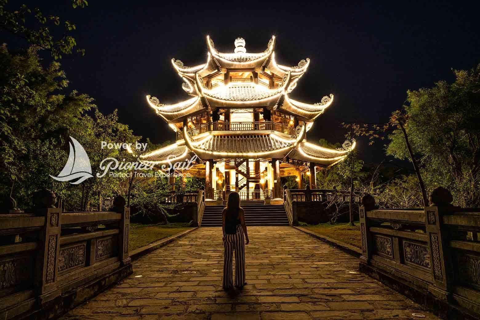 Bai Dinh Pagoda At Night 3