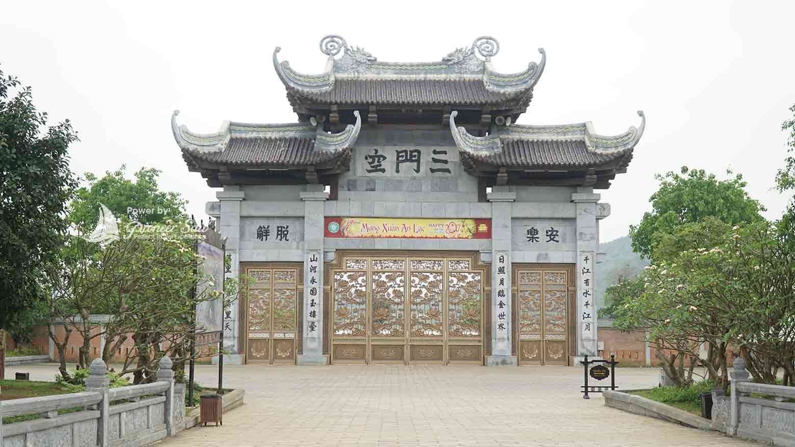 Bai Dinh Temple Complex With Tourists And Local Visitors Near Ninh Binh Vietnam 3