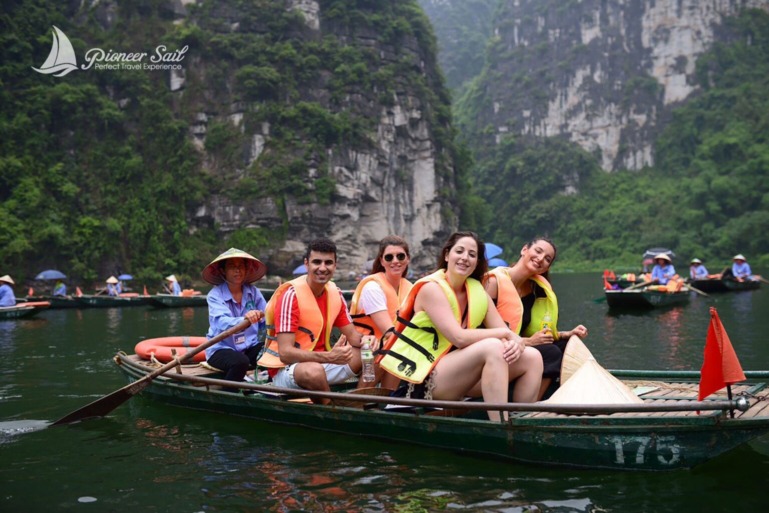 Hoa Lu Trang An 1 Day Trip By Limousine 1