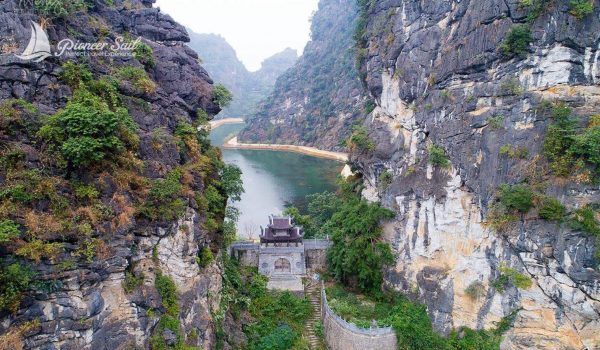 Ninh Binh 2 Days 1 Night Tour 11